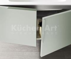 Salle de bains moderne vert pastel – Élégance douce et rangements modulables - 5