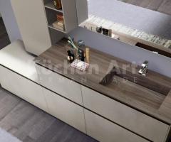 Salle de bains contemporaine avec vasque effet bois & emubles sans poignée - 4